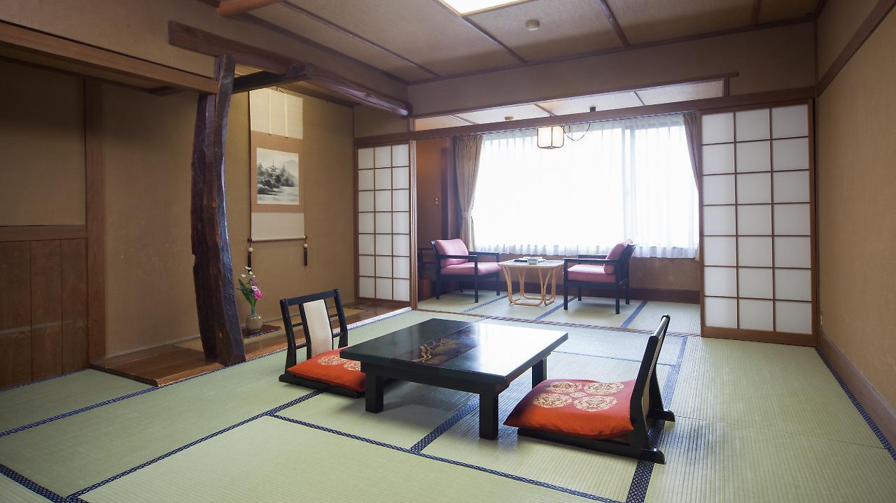 Yugashima Tatsuta Hotel Ukuszu Kültér fotó